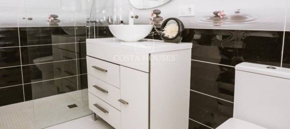 5 bedrooms Villa in Alicante, Spain No. 70803 48