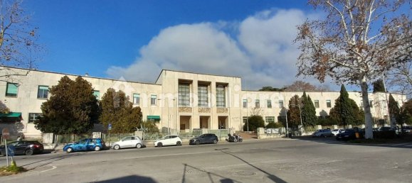 2 Schlafzimmer Wohnung in Florence, Italy, Nr. 9886 26