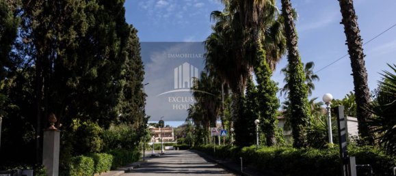 5 rooms Villa in Messina, Italy No. 59873 2