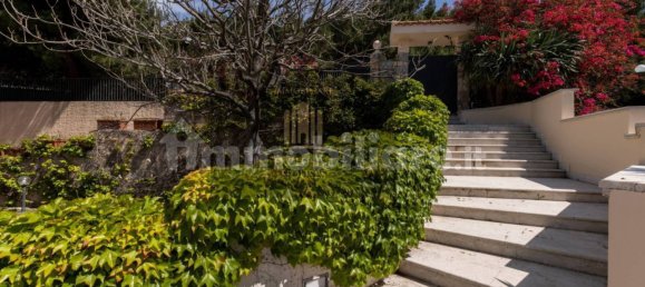 5 rooms Villa in Messina, Italy No. 59873 7