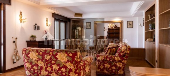 5 rooms Villa in Messina, Italy No. 59873 15