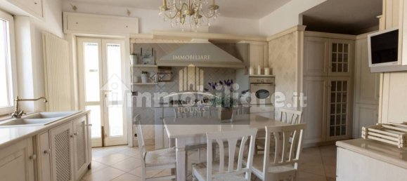 5 rooms Villa in Messina, Italy No. 59873 35