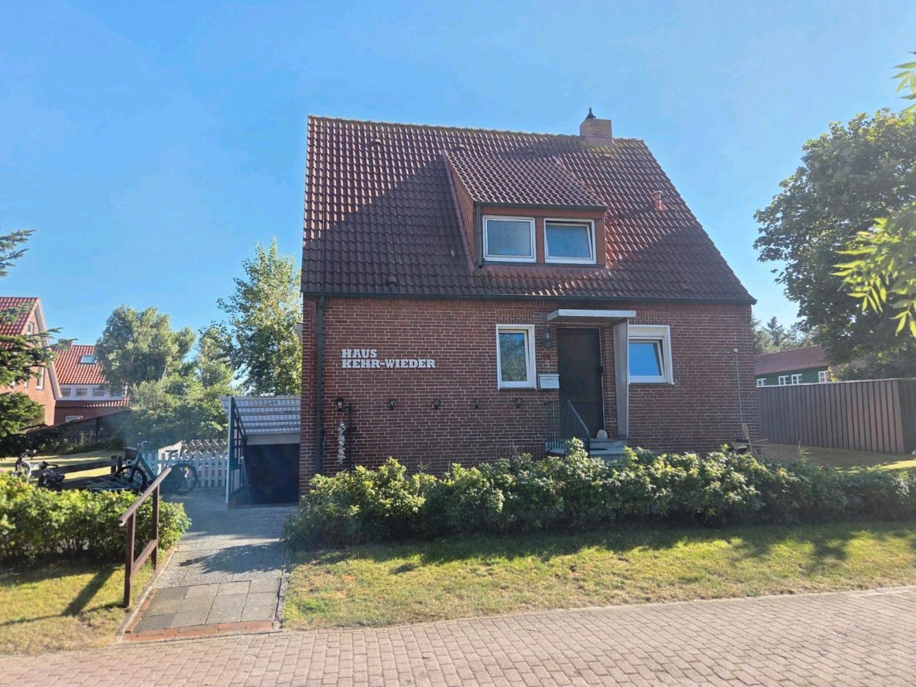 Дом с 5 спальнями в Аурих, Германия № 330306