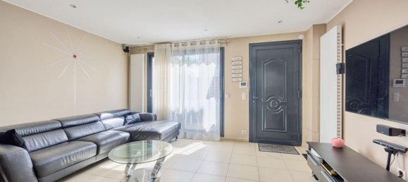 4 Schlafzimmer Wohnung in Nogent-sur-Marne, France, Nr. 176181 5