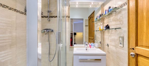 4 Schlafzimmer Wohnung in Nogent-sur-Marne, France, Nr. 176181 10