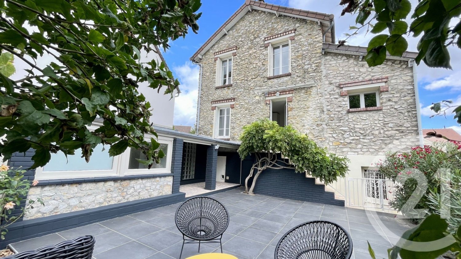 4 Schlafzimmer Haus in Montsoult, France, Nr. 343756