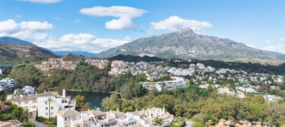 Apartamento de 2 dormitorios en Marbella, Spain No. 149077 3