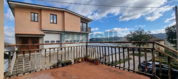 Дом с 3 спальнями в Монтефальконе Аппеннино, Италия № 152763 7