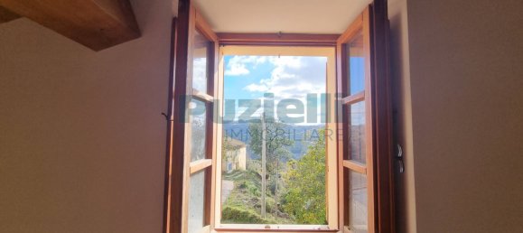 Дом с 3 спальнями в Монтефальконе Аппеннино, Италия № 152763 21