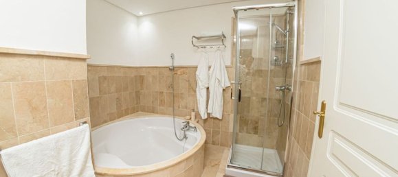 3 Schlafzimmer Stadthaus in Marbella, Spain, Nr. 183915 46