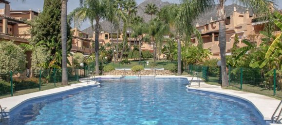 3 Schlafzimmer Stadthaus in Marbella, Spain, Nr. 183915 61