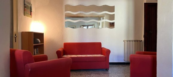 Дом с 5 комнатами в Фивиццано, Италия № 72700 3