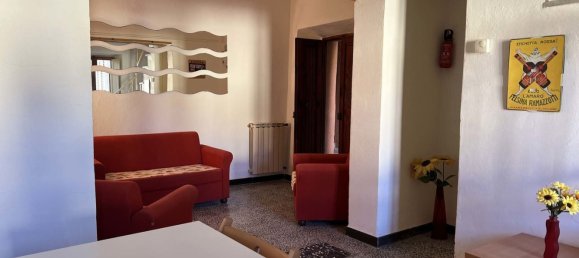 Дом с 5 комнатами в Фивиццано, Италия № 72700 4