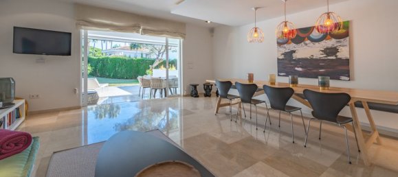 3 bedrooms Townhouse in Nueva Andalucia, Spain No. 2978 12