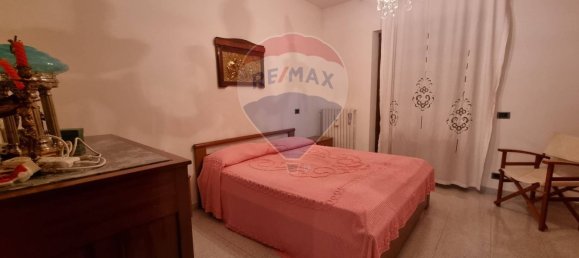 Casa de 14 divisões em Sulmona, Italy N.º 212599 16