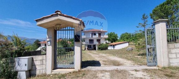 Casa de 14 divisões em Sulmona, Italy N.º 212599 2