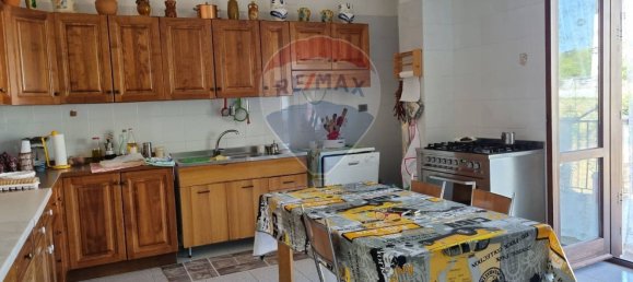 Casa de 14 divisões em Sulmona, Italy N.º 212599 6