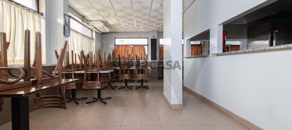 131m² Commercial property in Vila Franca de Xira, Portugal No. 162696 10