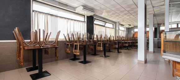 131m² Commercial property in Vila Franca de Xira, Portugal No. 162696 7