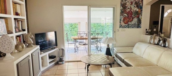 4 bedrooms House in Gardanne, France No. 332664 5