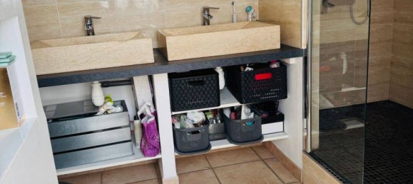 4 bedrooms House in Gardanne, France No. 332664 8