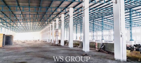 Almacén en Monza, Italy 700 m² No. 359776 4