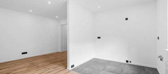 4 rooms Apartment in Favoriten, Austria No. 128693 2