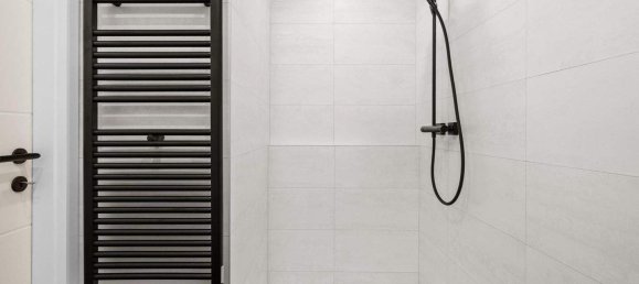 4 rooms Apartment in Favoriten, Austria No. 128693 3