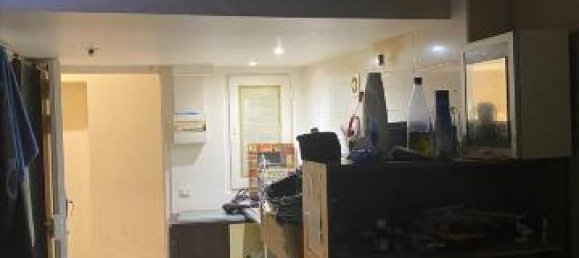 Garage in Bagnolet, France No. 335535 3