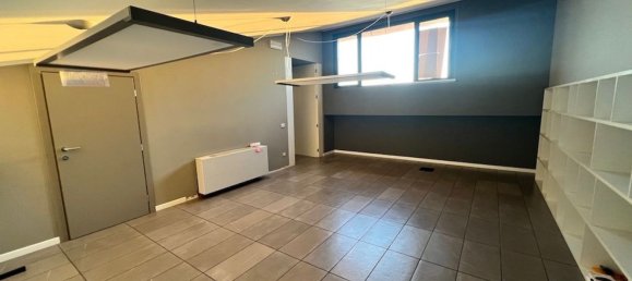 Escritório em Rovigo, Italy 350 m² N.º 375704 34