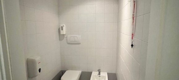 Escritório em Rovigo, Italy 350 m² N.º 375704 18