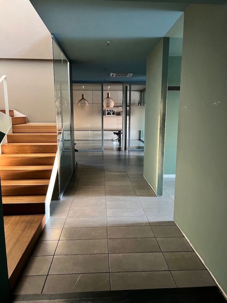 Escritório em Rovigo, Italy 350 m² N.º 375704