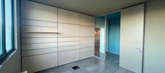 Escritório em Rovigo, Italy 350 m² N.º 375704 16