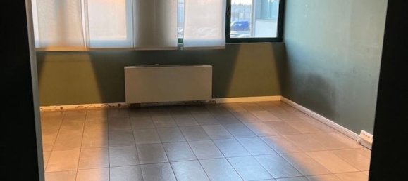 Escritório em Rovigo, Italy 350 m² N.º 375704 8