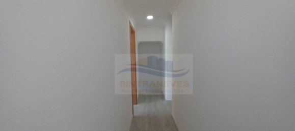 Casa de 4 dormitorios en Cascais, Portugal No. 27503 27