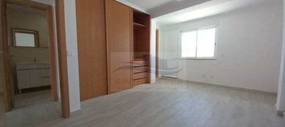 Casa de 4 dormitorios en Cascais, Portugal No. 27503 40