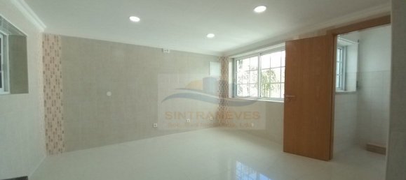 Casa de 4 dormitorios en Cascais, Portugal No. 27503 3