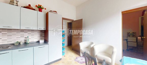 Apartamento de 2 dormitorios en Barlassina, Italy No. 335992 2