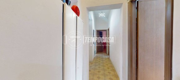 Apartamento de 2 dormitorios en Barlassina, Italy No. 335992 15