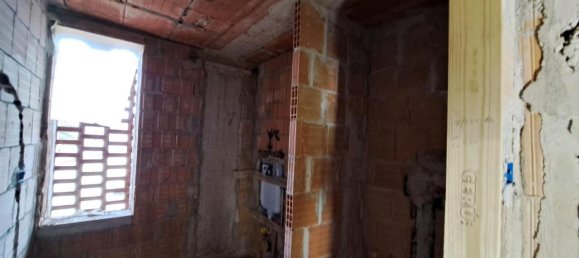 4-salle Appartement à Peccioli, Italy No. 17676 9