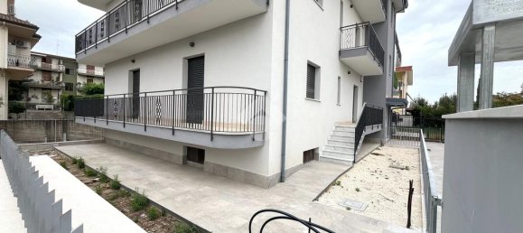2 Schlafzimmer Wohnung in San Giorgio del Sannio, Italy, Nr. 329165 3