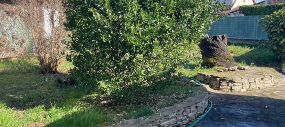 5 bedrooms House in Meyzieu, France No. 192065 3