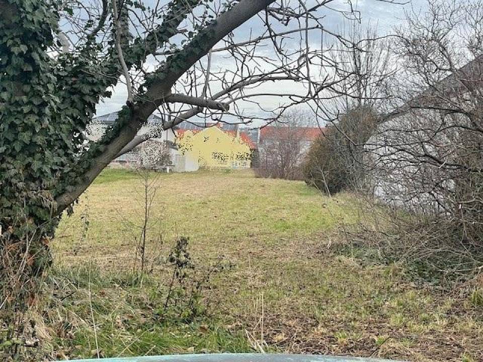 Grundstück in Neusiedl am See, Austria 919m², Nr. 72297