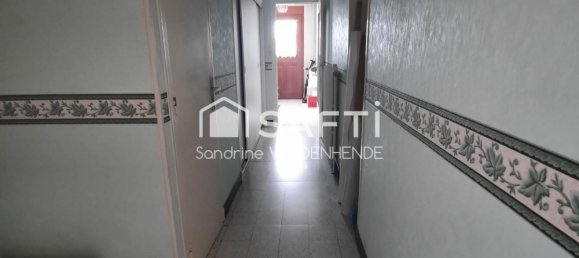 5 bedrooms House in Montcornet, France No. 48693 7