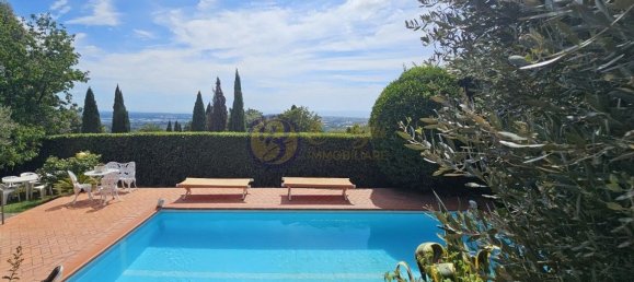 14 rooms Villa in Massarosa, Italy No. 288601 2