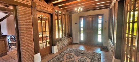 3 bedrooms House in Seine-Maritime, France No. 310147 4