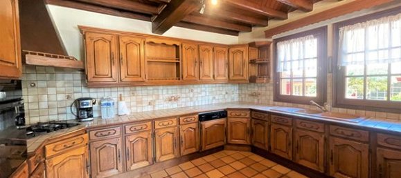 3 bedrooms House in Seine-Maritime, France No. 310147 3