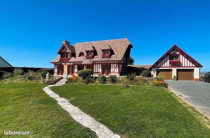 3 bedrooms House in Seine-Maritime, France No. 310147