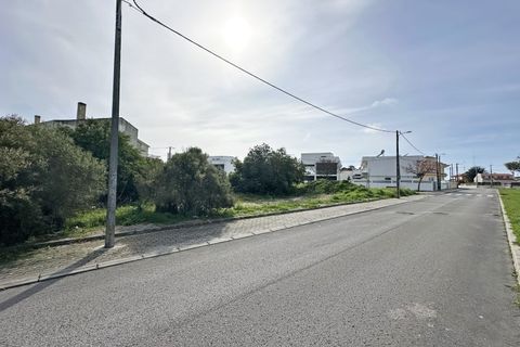 Terrain à Corroios, Portugal 325m² No. 354831