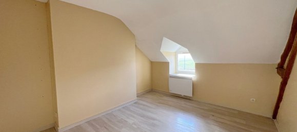 Casa T4 em Saint-Pierre-les-Etieux, France N.º 80095 9